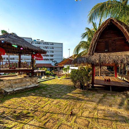 Aruna Senggigi Resort & Convention Mangsit Exterior foto